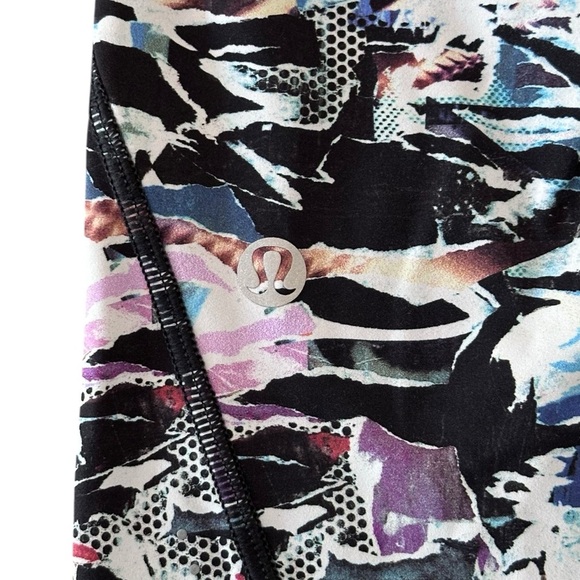 Lululemon Break Free Crop 17” Leggings Culture Clash Starlight Black Size 4 - Picture 3 of 8